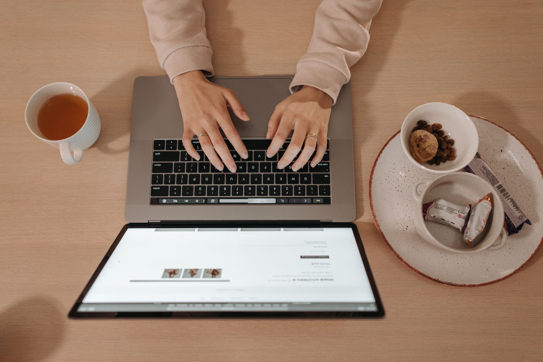Person reviewing an accessible cookie consent banner on a laptop with clear accept and reject options